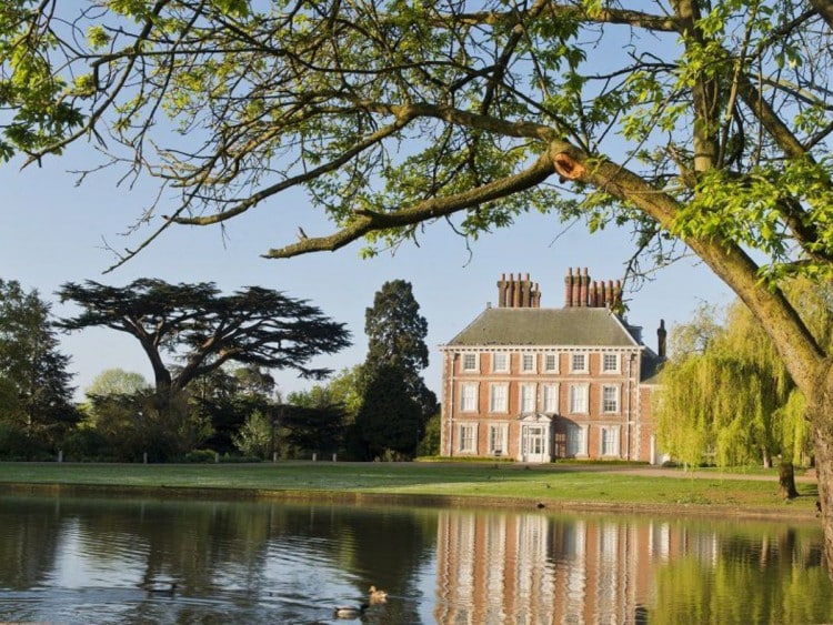 1644499498-490796846-the-grand-north-london-wedding-fair