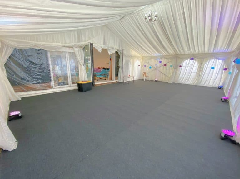 9m x 6m Butted to House